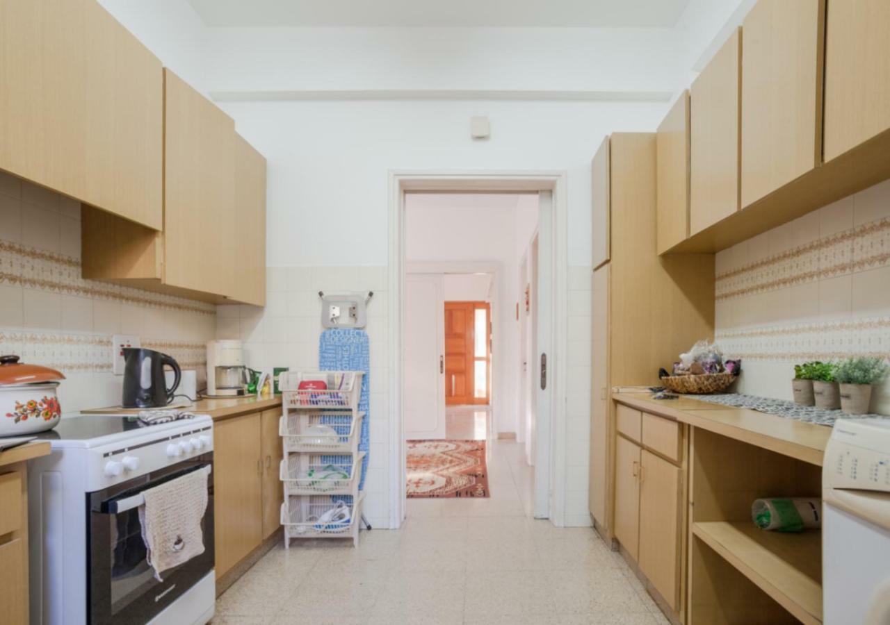 Sunny Family Home By The Beach Limassol Zewnętrze zdjęcie